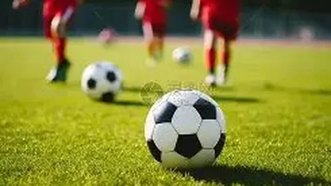 汤唯分享萌娃剪发瞬间，透露女儿将回国就读